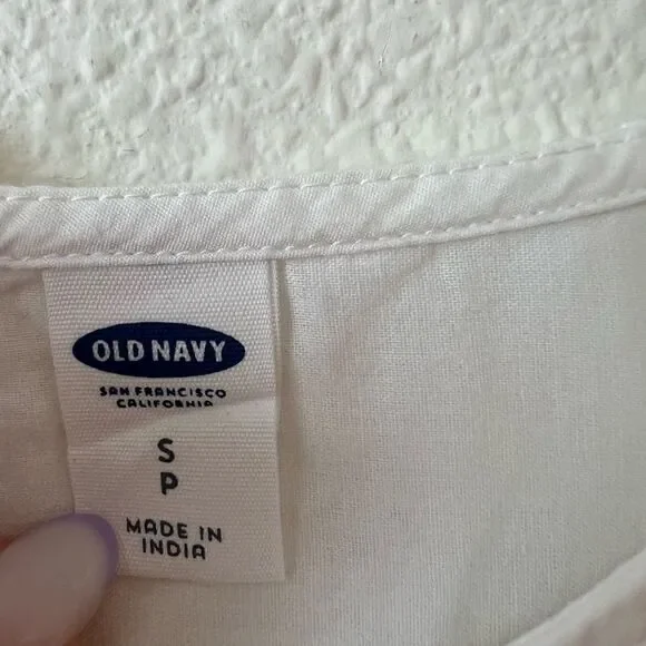 Gap Women's Scalloped-Yoke Eylet Dress Size SP White - Picture 10 of 11